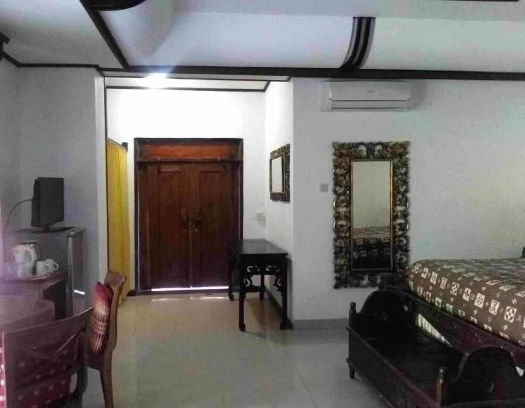 Gazebo Beach Hotel Sanur Zewnętrze zdjęcie