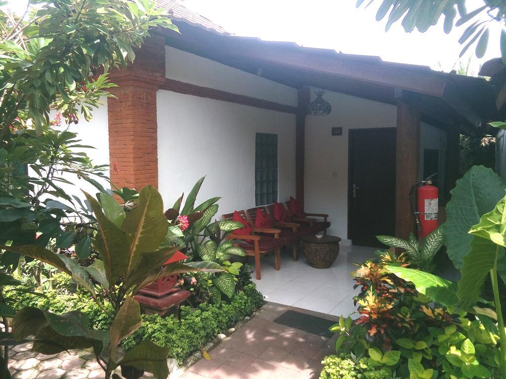 Gazebo Beach Hotel Sanur Zewnętrze zdjęcie